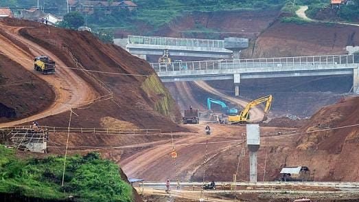 Melindungi Alam Lewat AMDAL: Dari Dokumen ke Aksi Nyata